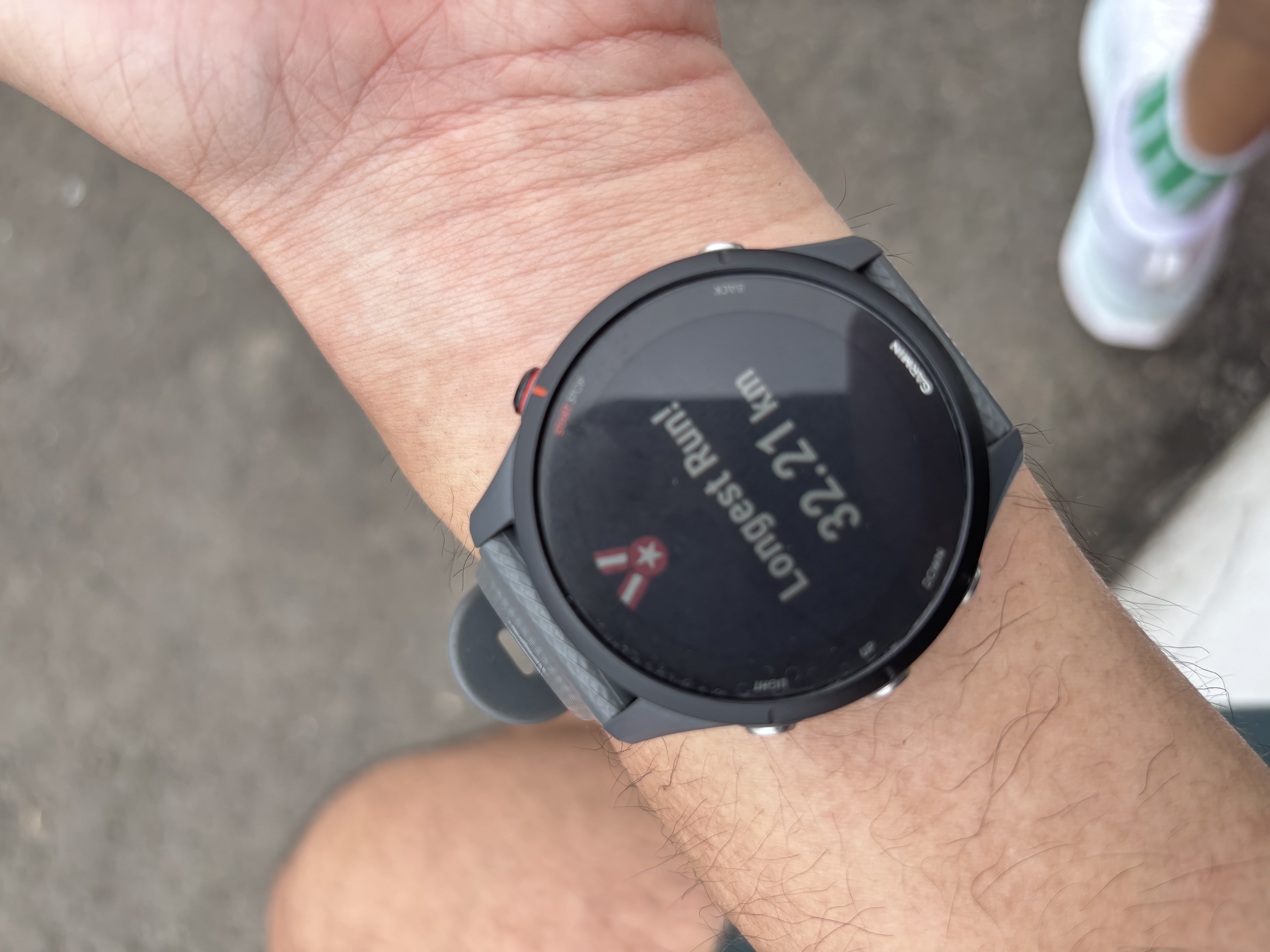 2025-08-03: Longest run personal best of 32.21 km in a Garmin watch
